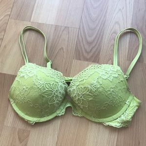 Victoria’s Secret Very Sexy Push-up Bra